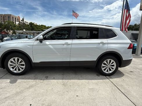 Used 2019 Volkswagen Tiguan SE FWD image 11
