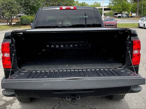 Used 2018 Chevrolet Silverado 1500 LT w/ All Star Edition image 17