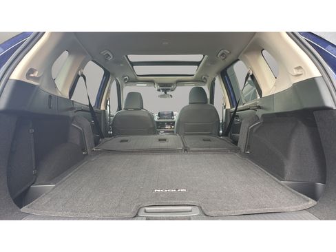 Certified 2023 Nissan Rogue SV w/ SV Premium B Package AWD/4WD image 13