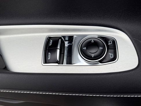 Used 2024 Chevrolet Corvette Stingray Coupe w/ 1LT image 23