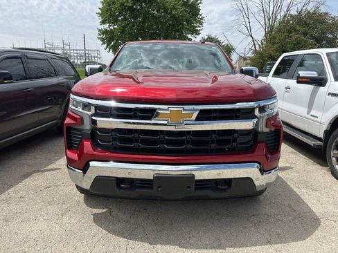 Used 2024 Chevrolet Silverado 1500 LT AWD/4WD image 20