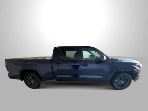 Used 2024 Toyota Tundra Platinum image 9