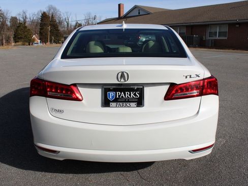 Used 2018 Acura TLX 2.4L image 8