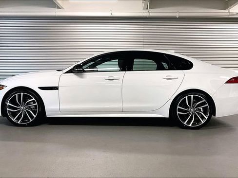 New 2024 Jaguar XF R-Dynamic SE image 3