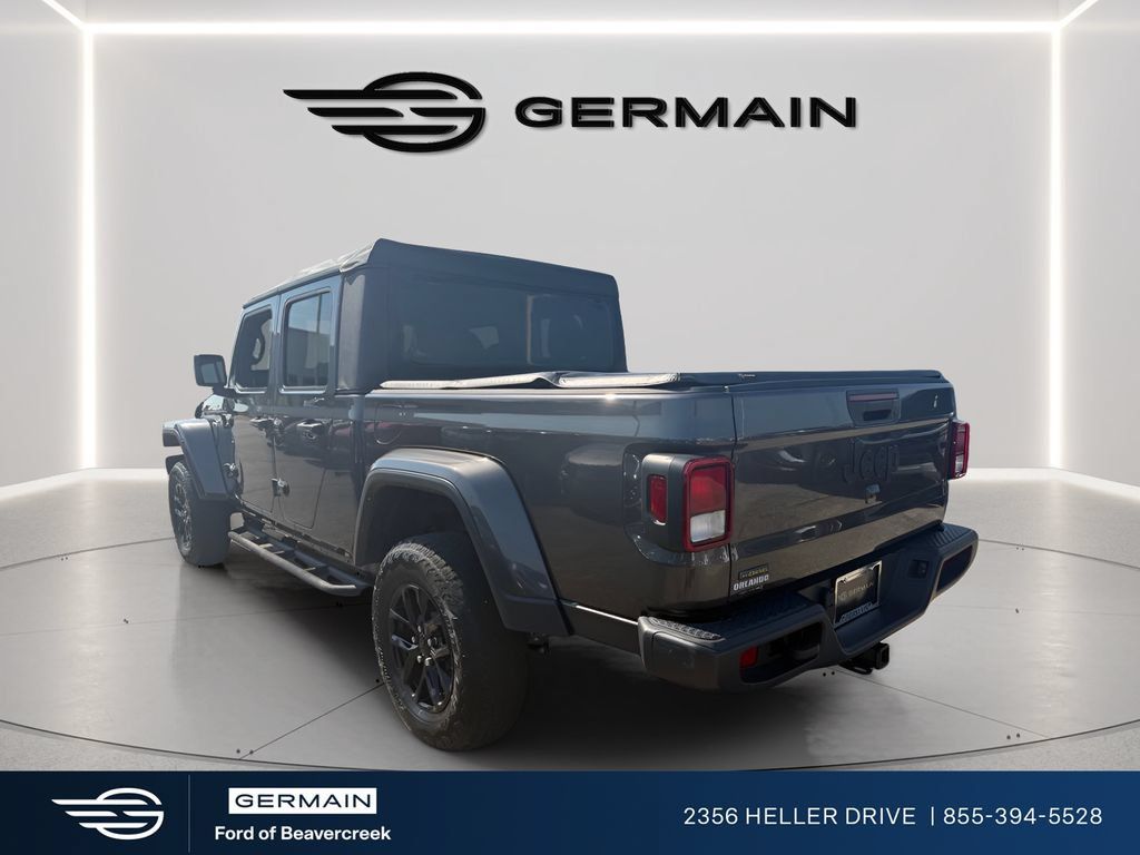 Used 2023 Jeep Gladiator Sport AWD/4WD image 6