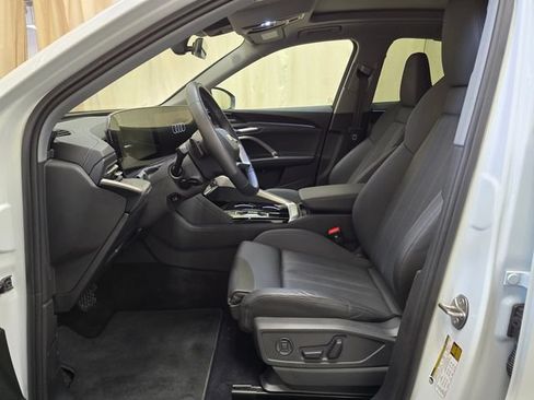 Certified 2025 Audi Q5 Premium Plus AWD/4WD image 17