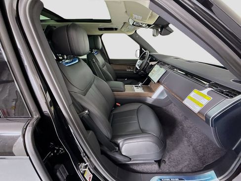 New 2026 Land Rover Range Rover Long Wheelbase SE AWD/4WD image 20
