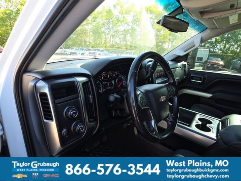 Used 2018 Chevrolet Silverado 1500 LT w/ All Star Edition AWD/4WD image 15