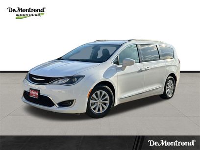 Used 2017 Chrysler Pacifica Touring-L
