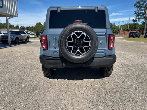 New 2025 Ford Bronco Outer Banks image 6