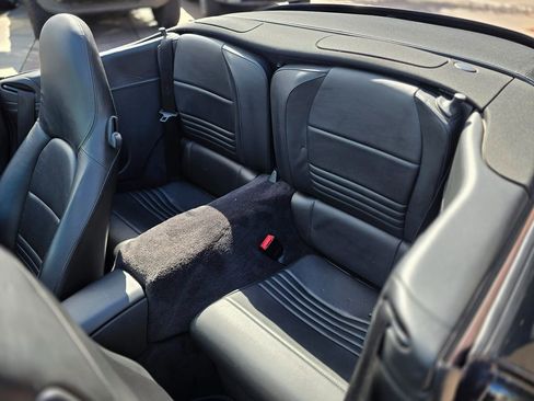 Used 2004 Porsche 911 Carrera image 22