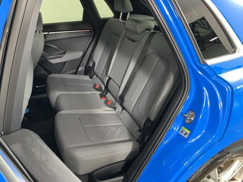 Used 2020 Audi Q3 2.0T Prestige w/ Prestige Package image 24