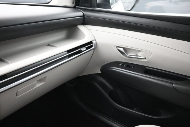Used 2025 Hyundai Tucson SEL FWD image 10