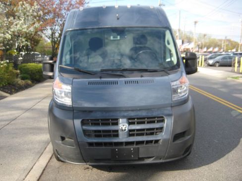 Used 2018 RAM ProMaster 2500 FWD image 2