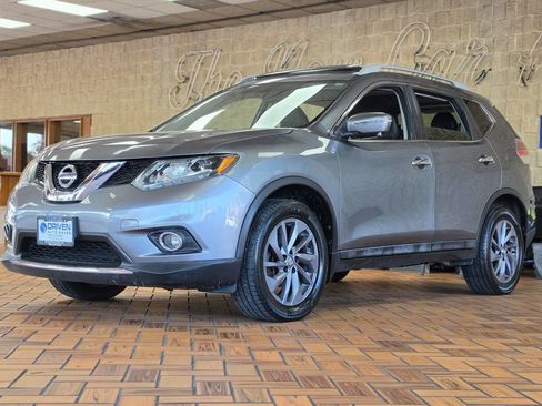Used 2016 Nissan Rogue SL w/ SL Premium Package AWD/4WD image 4