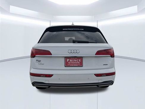 Used 2021 Audi Q5 2.0T Premium Plus w/ Premium Plus Package AWD/4WD image 8
