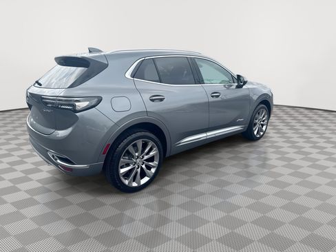 Certified 2022 Buick Envision Avenir w/ Technology Package II AWD/4WD image 8