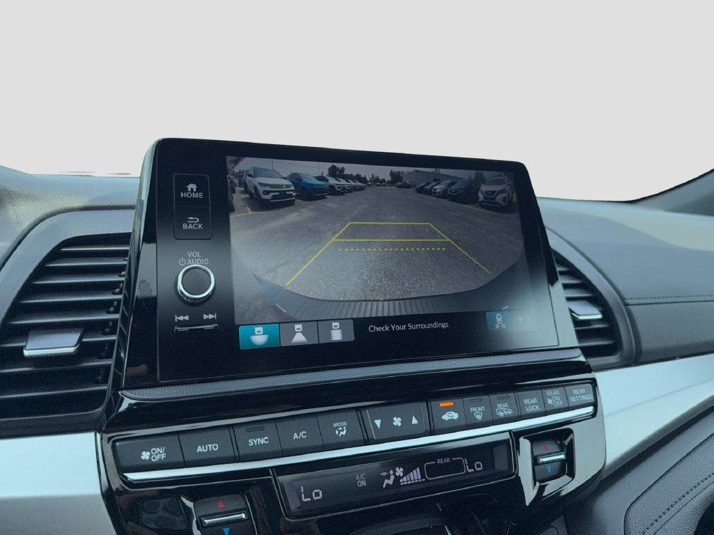 Used 2025 Honda Odyssey Sport-L image 17