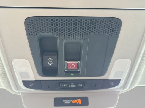 Used 2025 Honda Accord SE image 26