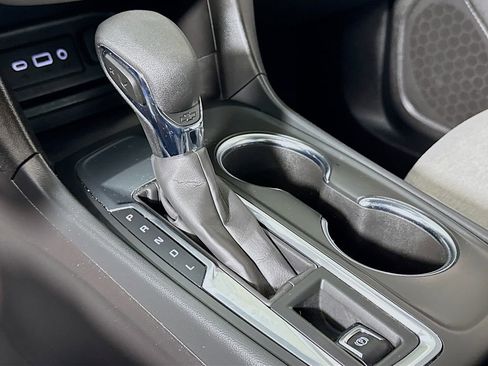 Certified 2024 Chevrolet Equinox LS w/ LS Convenience Package FWD image 15