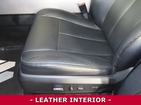 Used 2017 Ford Expedition EL Limited w/ Equipment Group 301A image 8