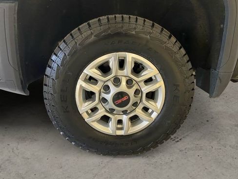 Used 2024 GMC Sierra 2500 Pro w/ 1SA Pro Safety Plus Package image 14