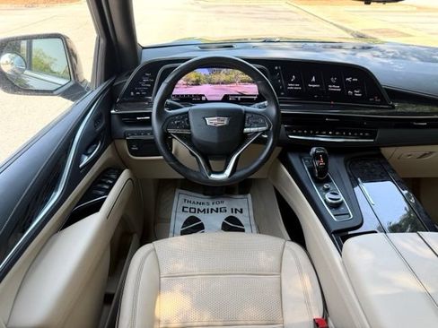 Used 2023 Cadillac Escalade ESV Premium Luxury AWD/4WD image 53