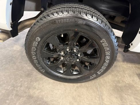 Used 2021 RAM 2500 Limited AWD/4WD image 24