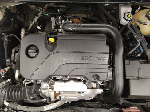 Used 2022 Chevrolet Malibu LT FWD image 30