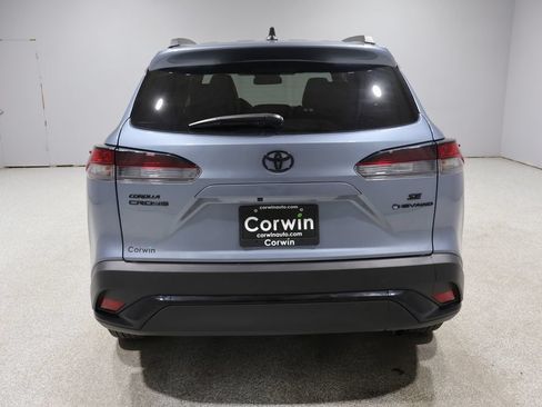 Used 2026 Toyota Corolla Cross AWD Hybrid w/ Moonroof Package image 3