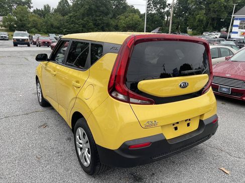 Used 2020 Kia Soul LX FWD image 7