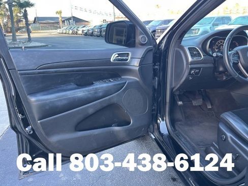 Used 2018 Jeep Grand Cherokee Altitude image 4