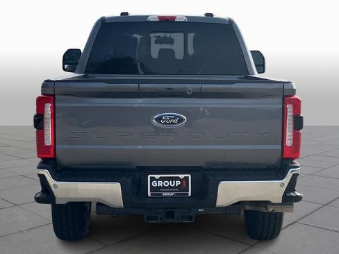 Used 2024 Ford F250 Lariat AWD/4WD image 5