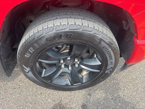 Used 2020 RAM 1500 Big Horn AWD/4WD image 29