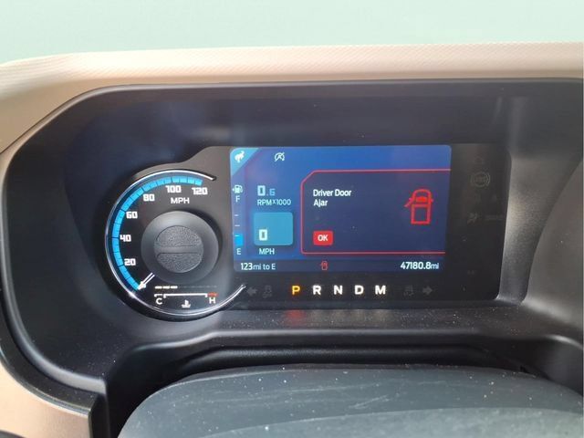 Used 2023 Ford Bronco Wildtrak AWD/4WD image 25