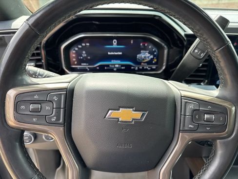 Used 2024 Chevrolet Silverado 2500 High Country w/ Technology Package AWD/4WD image 18