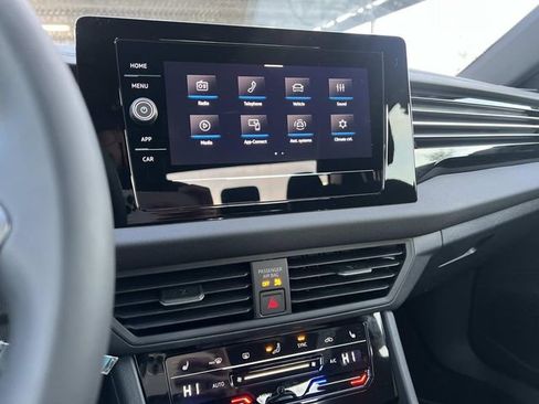 New 2026 Volkswagen Jetta Sport FWD image 17