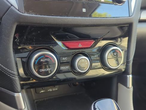 Used 2019 Subaru Forester Limited image 23