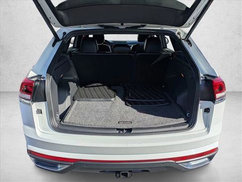 Used 2021 Volkswagen Atlas Cross Sport SEL w/ Luggage Net & Mats Package FWD image 6