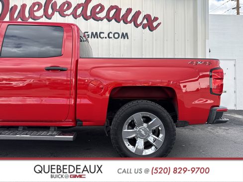 Used 2018 Chevrolet Silverado 1500 Custom w/ Custom Value Package image 2