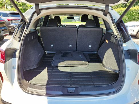 Used 2024 INFINITI QX50 Luxe AWD/4WD image 8