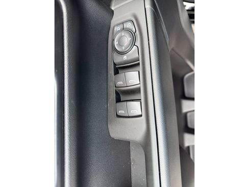 New 2026 Chevrolet Silverado 1500 Custom w/ LPO, Dark Essentials Package AWD/4WD image 7