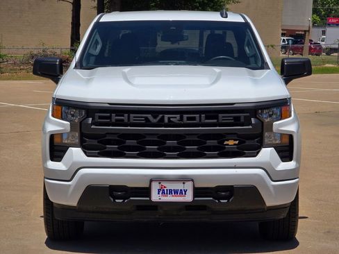 Used 2024 Chevrolet Silverado 1500 Custom AWD/4WD image 2