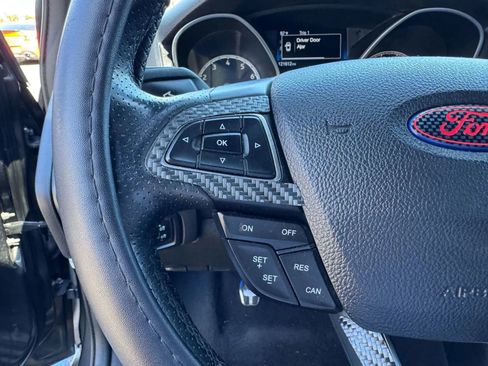 Used 2016 Ford Focus ST image 14