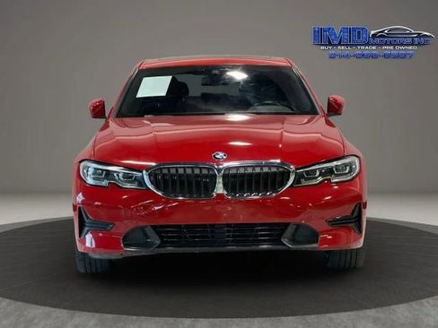 Used 2020 BMW 330i xDrive Sedan w/ Convenience Package AWD/4WD image 3