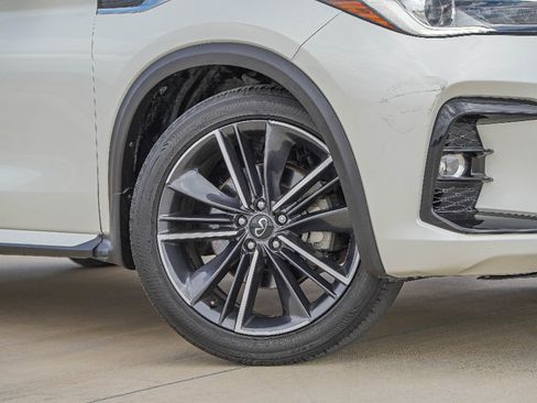 Certified 2023 INFINITI QX55 Luxe w/ Cargo Package image 2