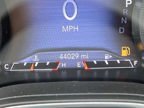 Used 2020 Jeep Cherokee Trailhawk w/ Cold Weather Group AWD/4WD image 6
