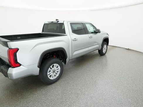 New 2026 Toyota Tundra SR5 AWD/4WD image 37