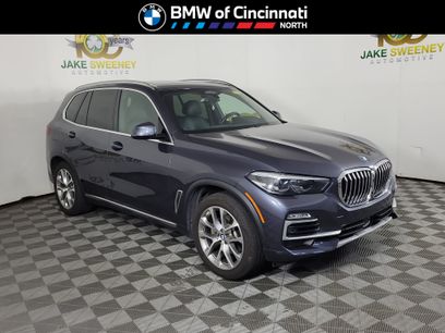 Used 2021 BMW X5 xDrive40i w/ Premium Package 2