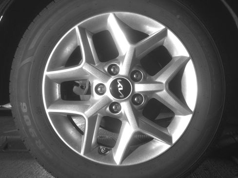 Used 2025 Kia Soul LX w/ LX Technology Package FWD image 15
